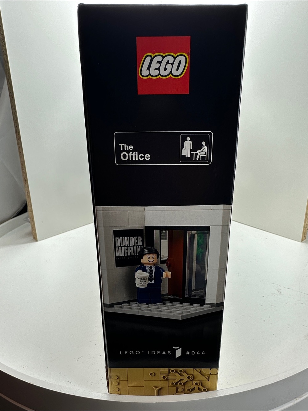LEGO Ideas “The Office” (21336) Brand New in box - Picture 7 of 7